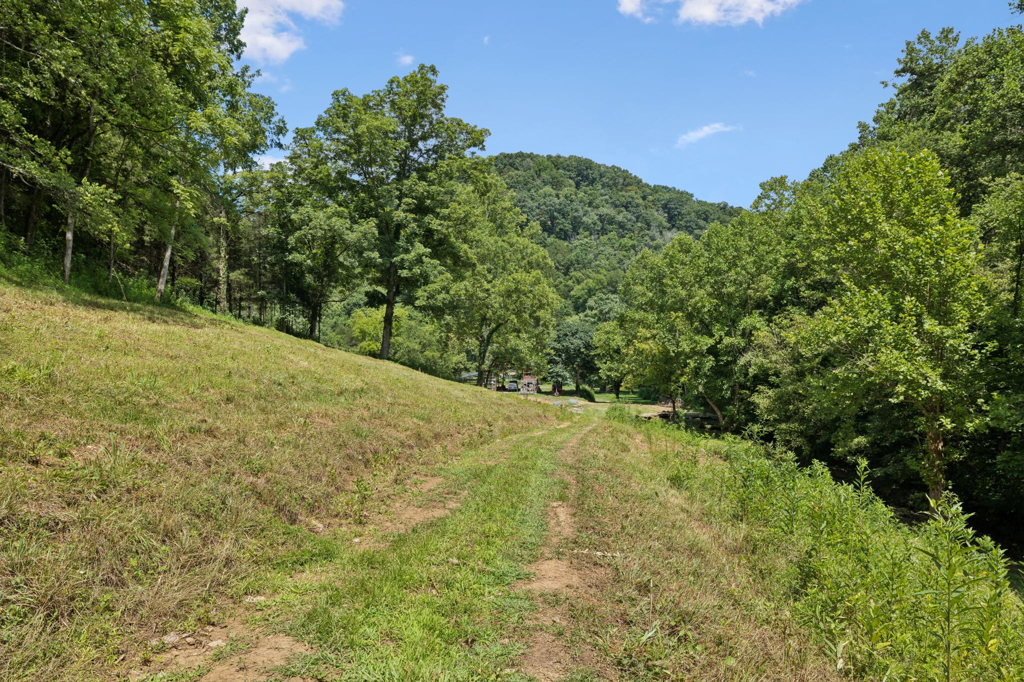 2864 Sycamore Valley Road Pleasant Shade, TN 37145 - Photo 18 of 46