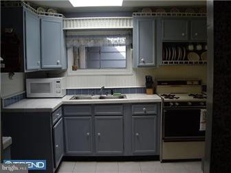 25 Nassau Road Lumberton, NJ 08048 - Photo 2 of 12 Kitchen
