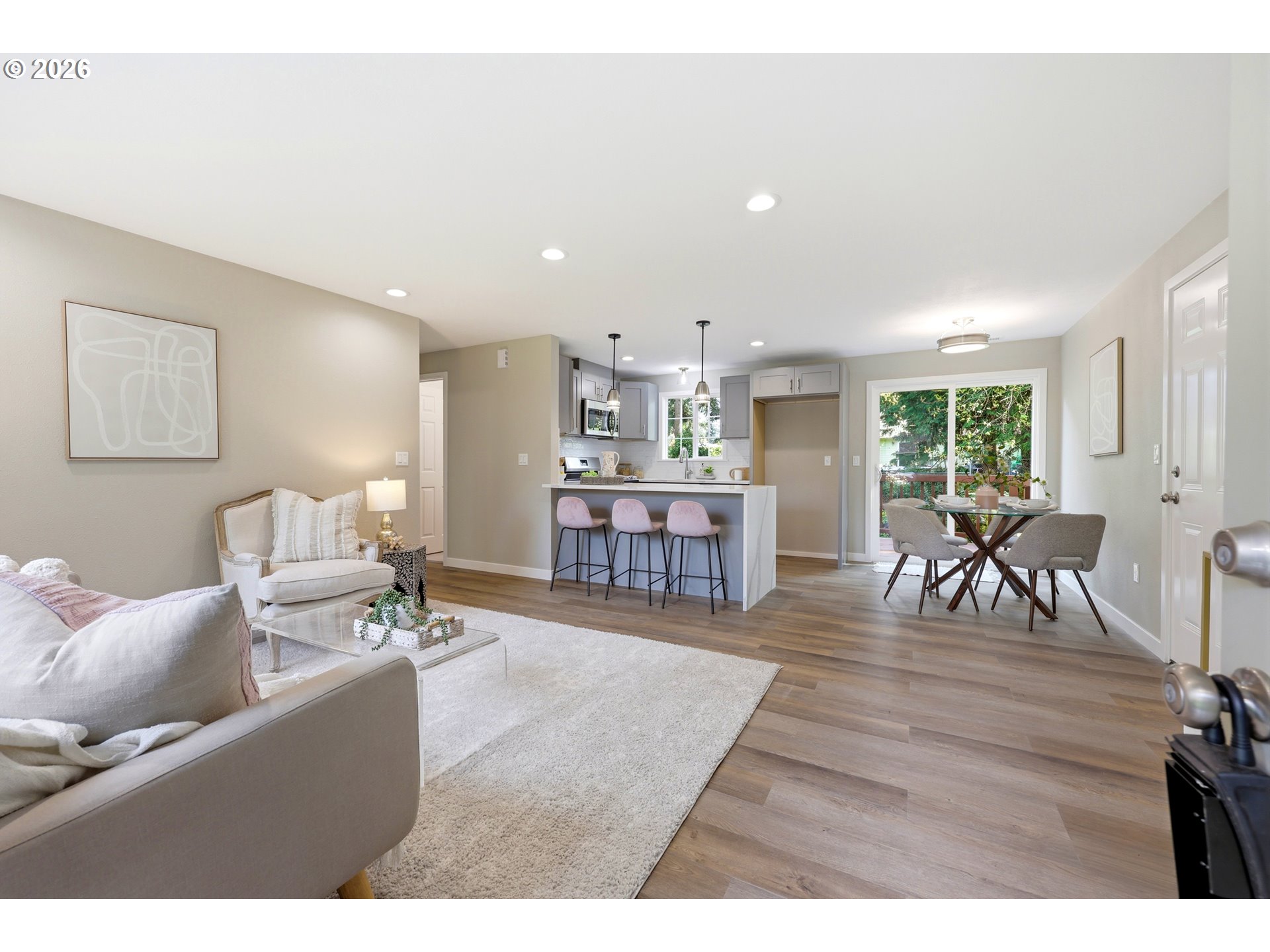 1740 Southeast River Forest Road Milwaukie, OR 97267 - Photo 6 of 40