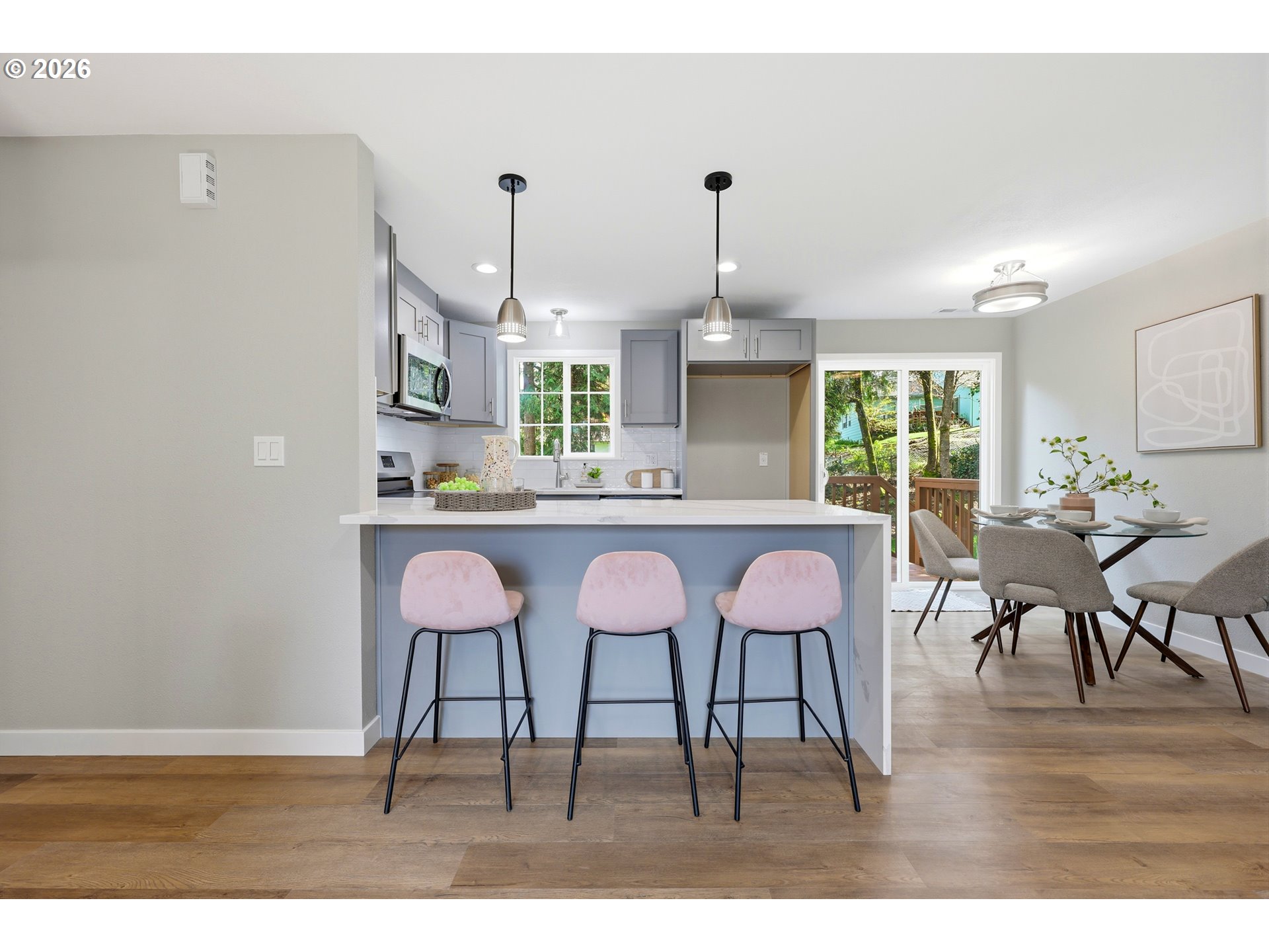 1740 Southeast River Forest Road Milwaukie, OR 97267 - Photo 9 of 40