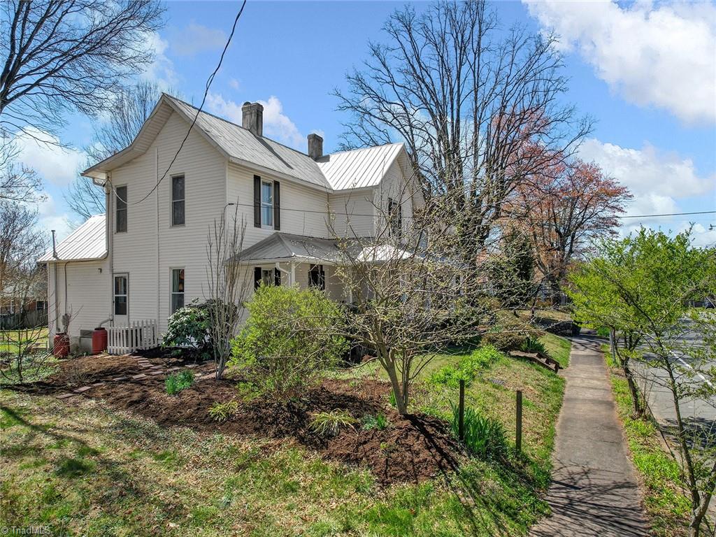 918 West Academy Street Winston-Salem, NC 27101 - Photo 29 of 40 Gallery Image 29