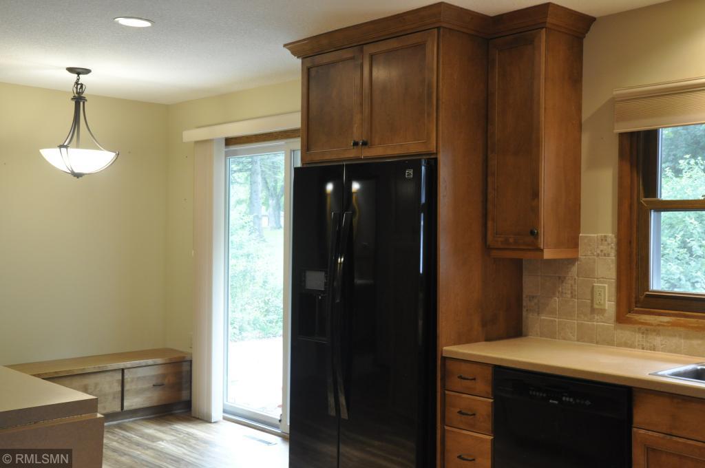 2621 4th Avenue Northwest Rochester, MN 55901 - Photo 8 of 28 Gallery Image 8