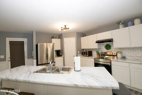 $2,200 | 413 Century Drive, Cameron, NC 28326