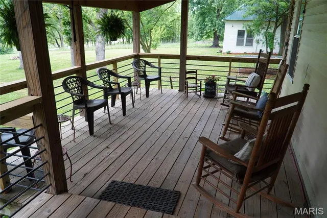 $249,900 | 31514 Old Highway 5, Lebanon, MO 65536