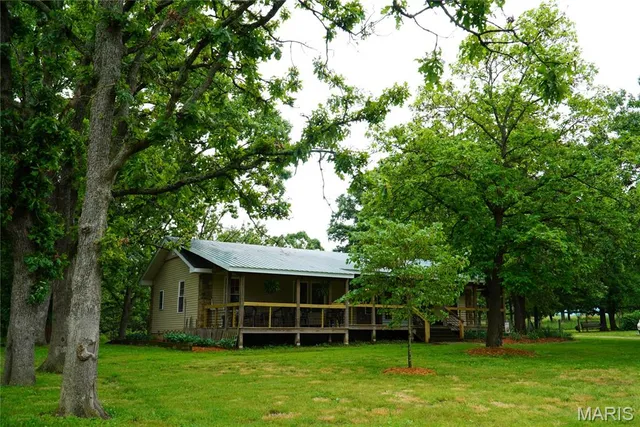 $249,900 | 31514 Old Highway 5, Lebanon, MO 65536