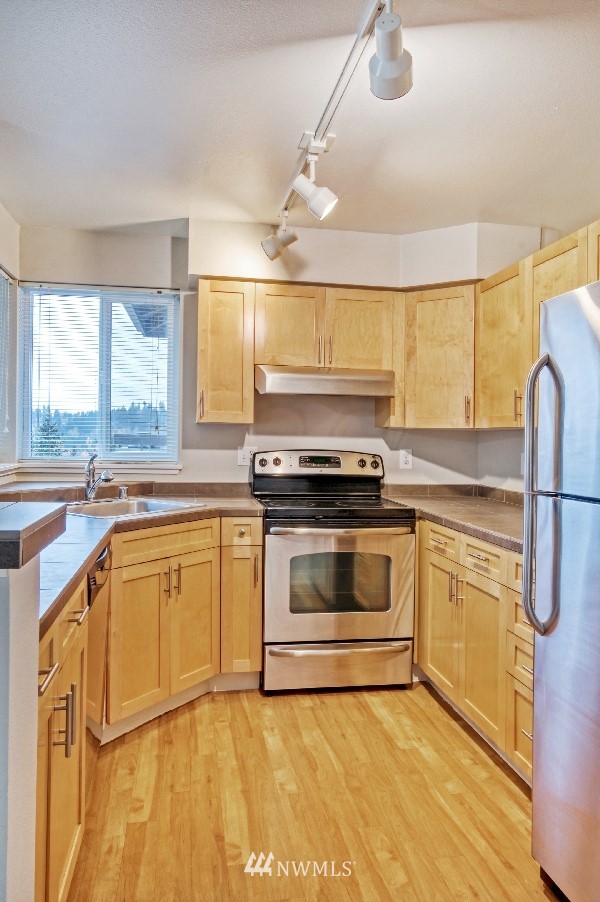 3926 243rd Place Southeast, Unit H303 Bothell, WA 98021 - Photo 6 of 24