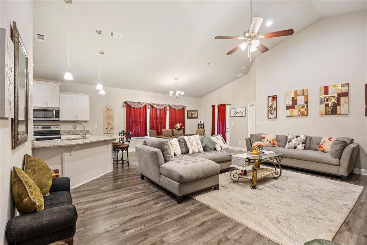7147 Gordon Evans Road Navarre, FL 32566 - Photo 4 of 32 05-1V3A2414