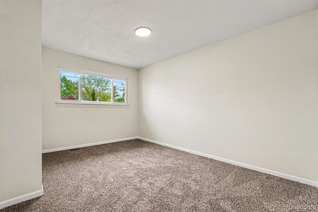 12922 East 13 Mile Road Warren, MI 48088 - Photo 9 of 16