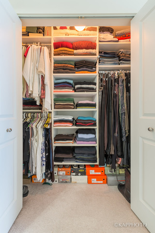 230 West Division Street, Unit 802 Chicago, IL 60610 - Photo 11 of 18