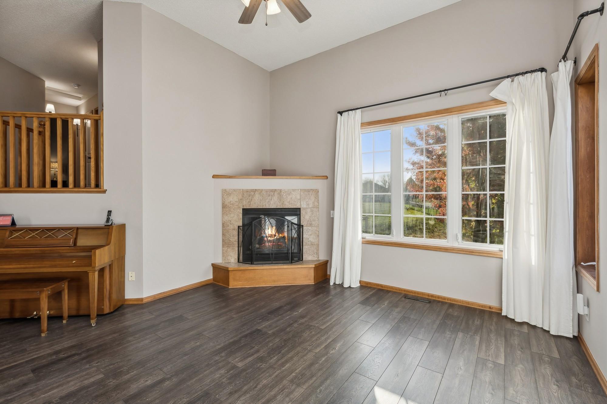 20082 Erickson Path Farmington, MN 55024 - Photo 4 of 32 Gallery Image 4
