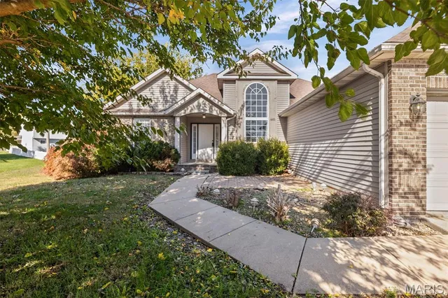 $289,900 | 651 Glen Mor, Shiloh, IL 62221