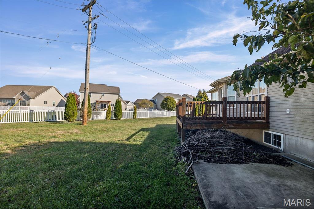 651 Glen Mor Shiloh, IL 62221 - Photo 5 of 50