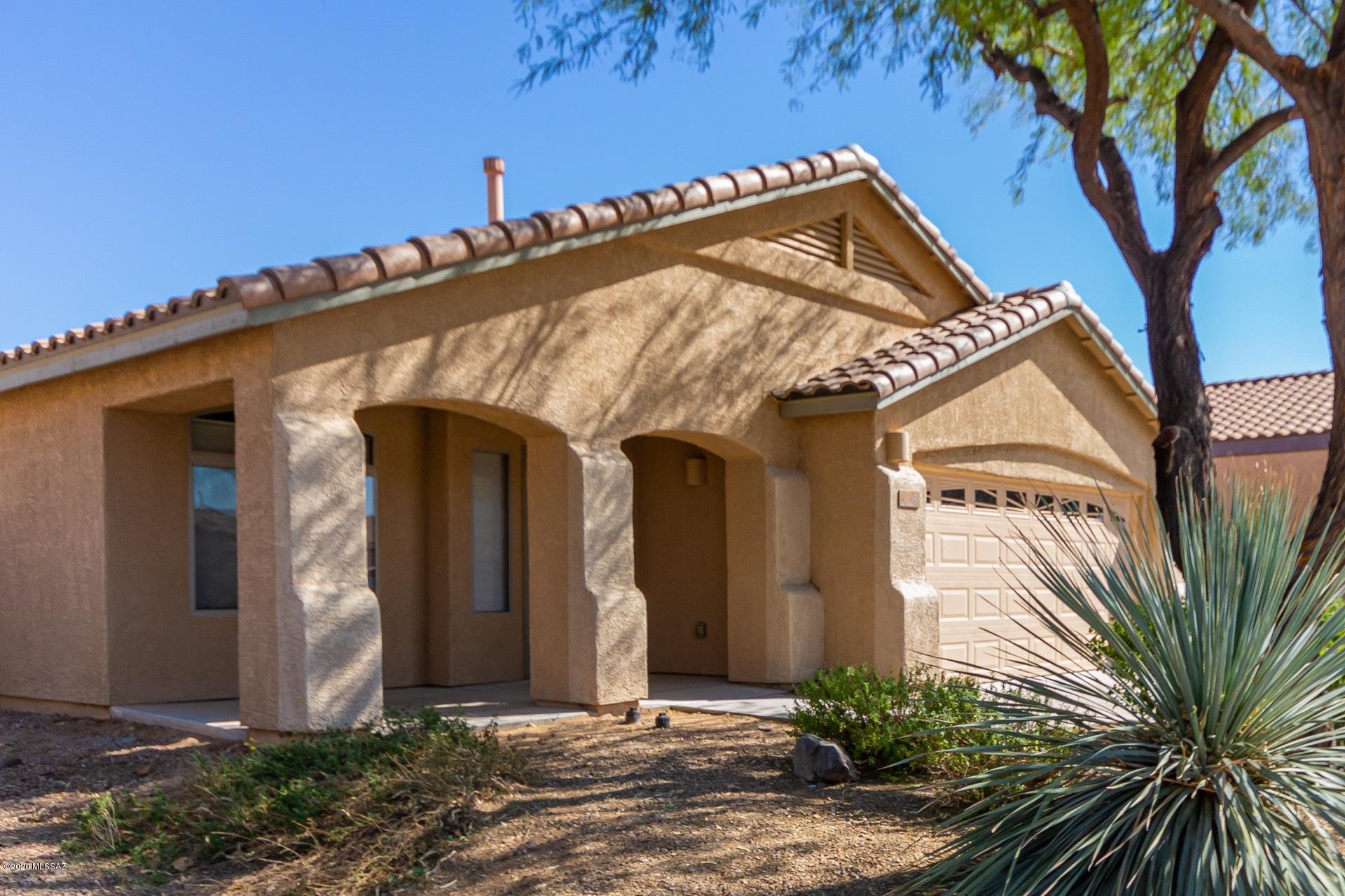 545 South Stone Bench Road Vail, AZ 85641 - Photo 3 of 34 Gallery Image 3