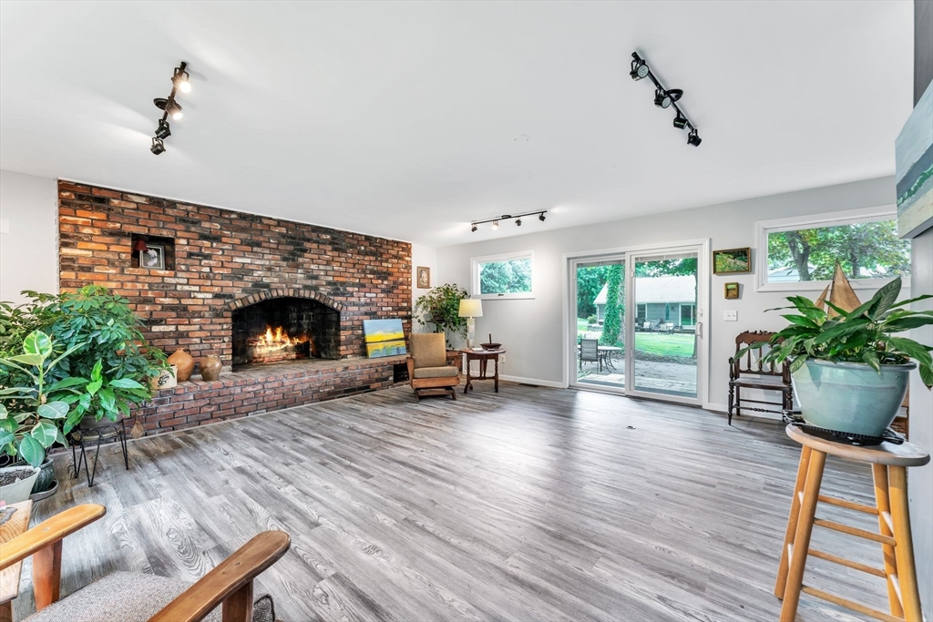 125 Emerson Road Longmeadow, MA 01106 - Photo 16 of 35 Gallery Image 16