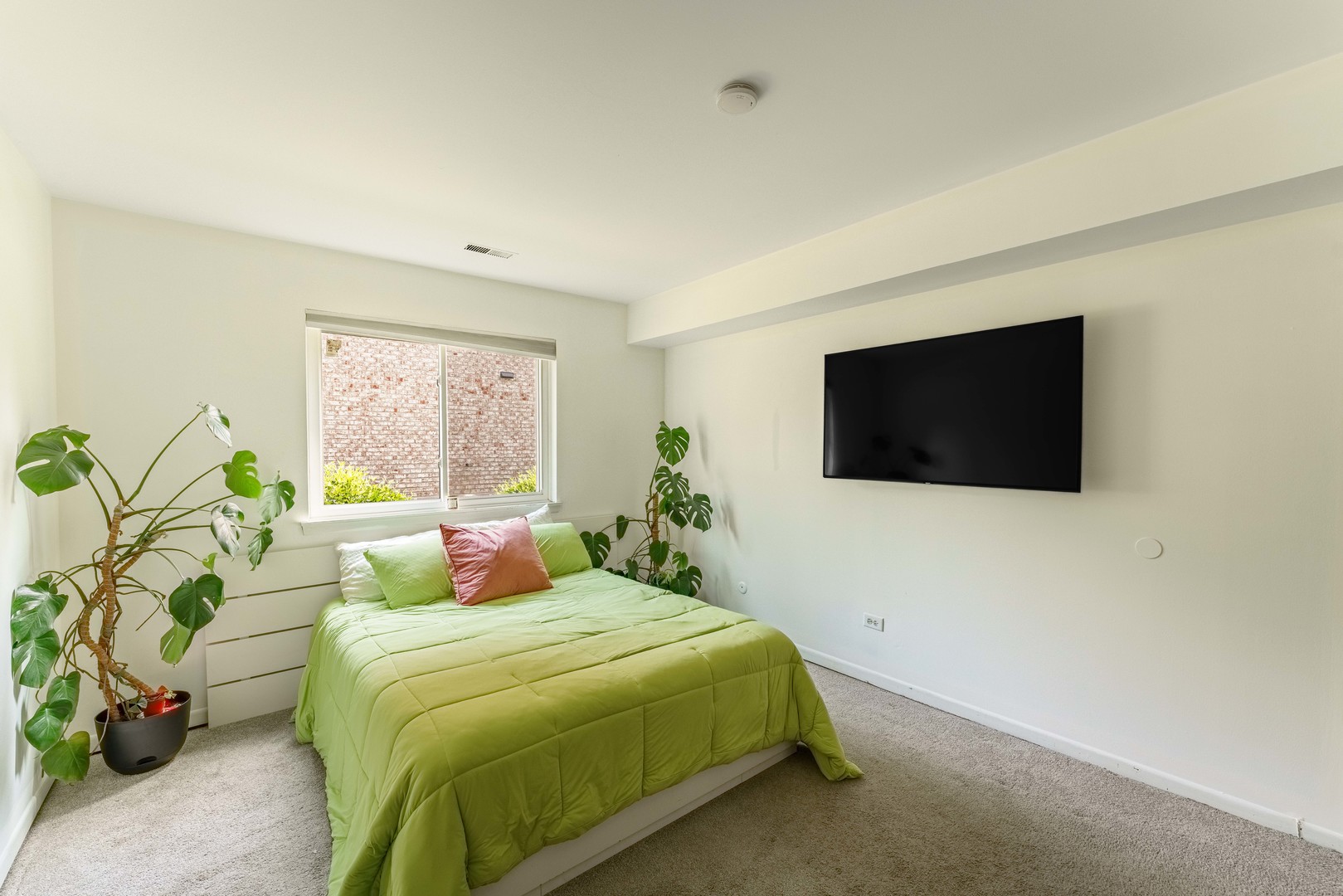 884 South Plum Grove Road, Unit 111 Palatine, IL 60067 - Photo 10 of 19