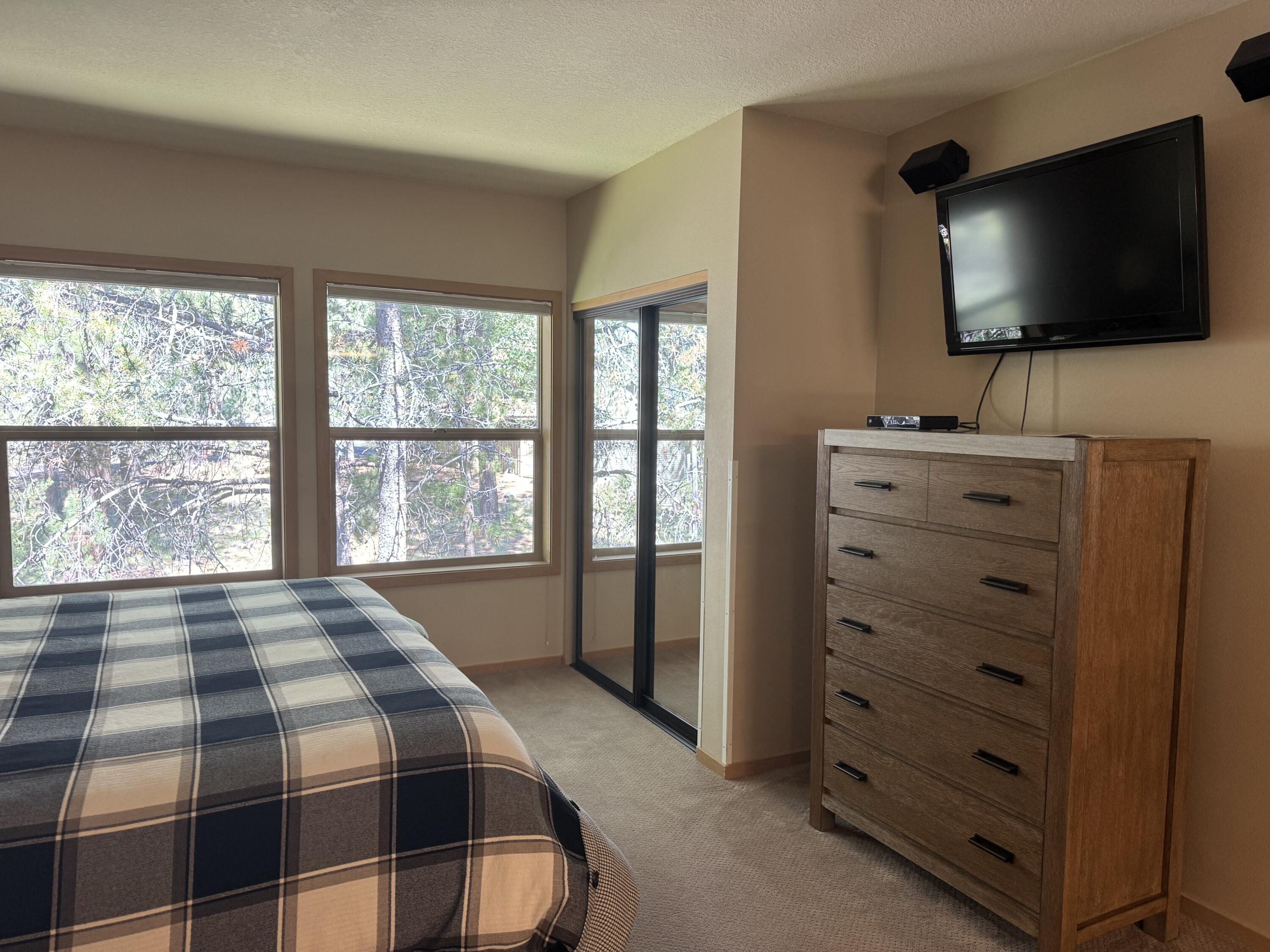 57357 Beaver Ridge Loop, Unit 22 Sunriver, OR 97707 - Photo 16 of 21