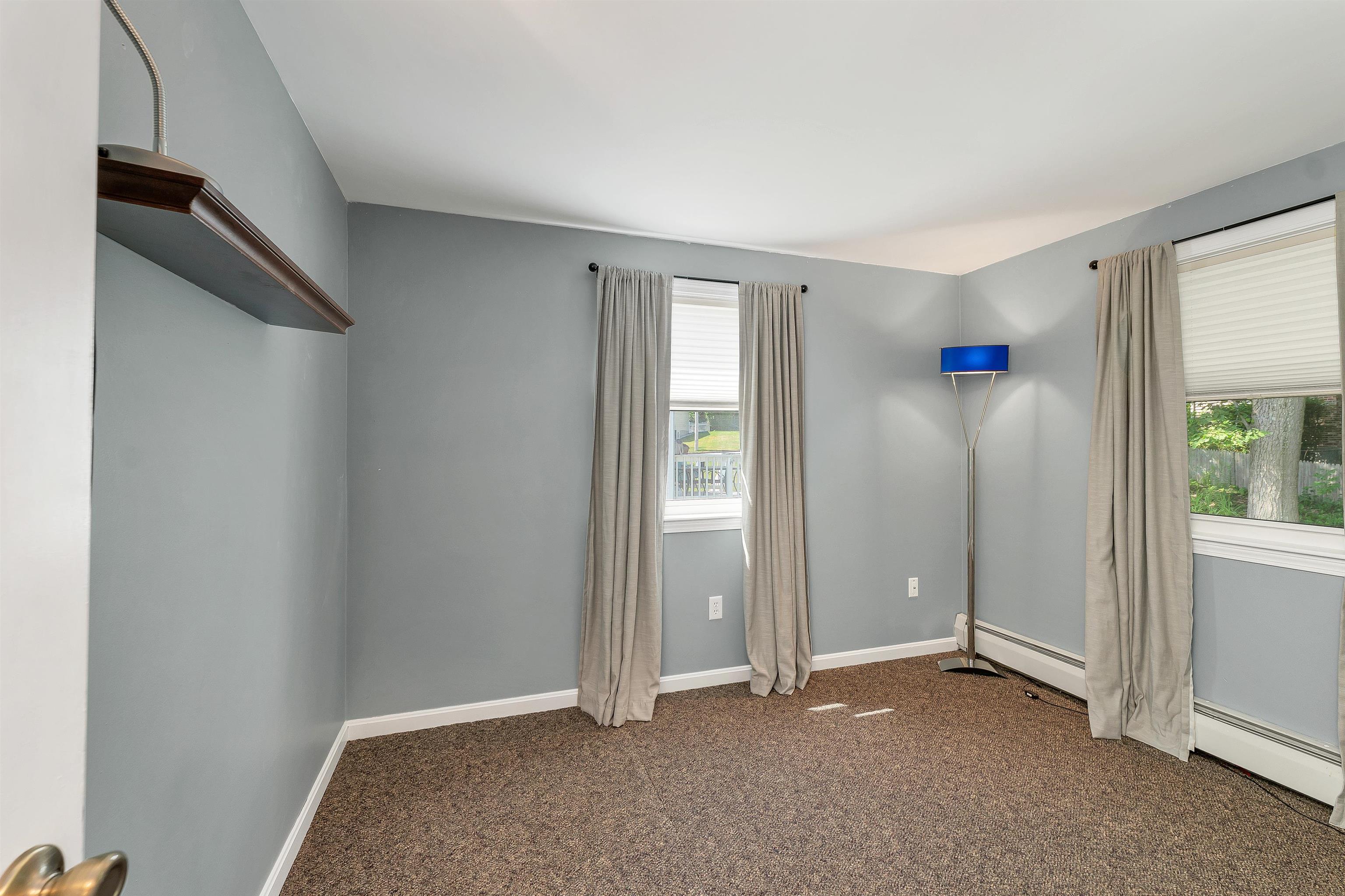 22 Jonathan Lane Manchester, NH 03104 - Photo 24 of 49