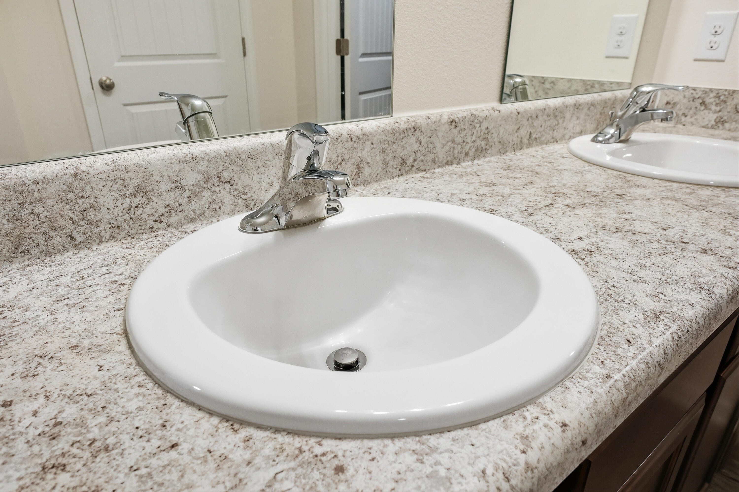 365 Merlin Court Crestview, FL 32539 - Photo 41 of 65 365 merlin ct-36