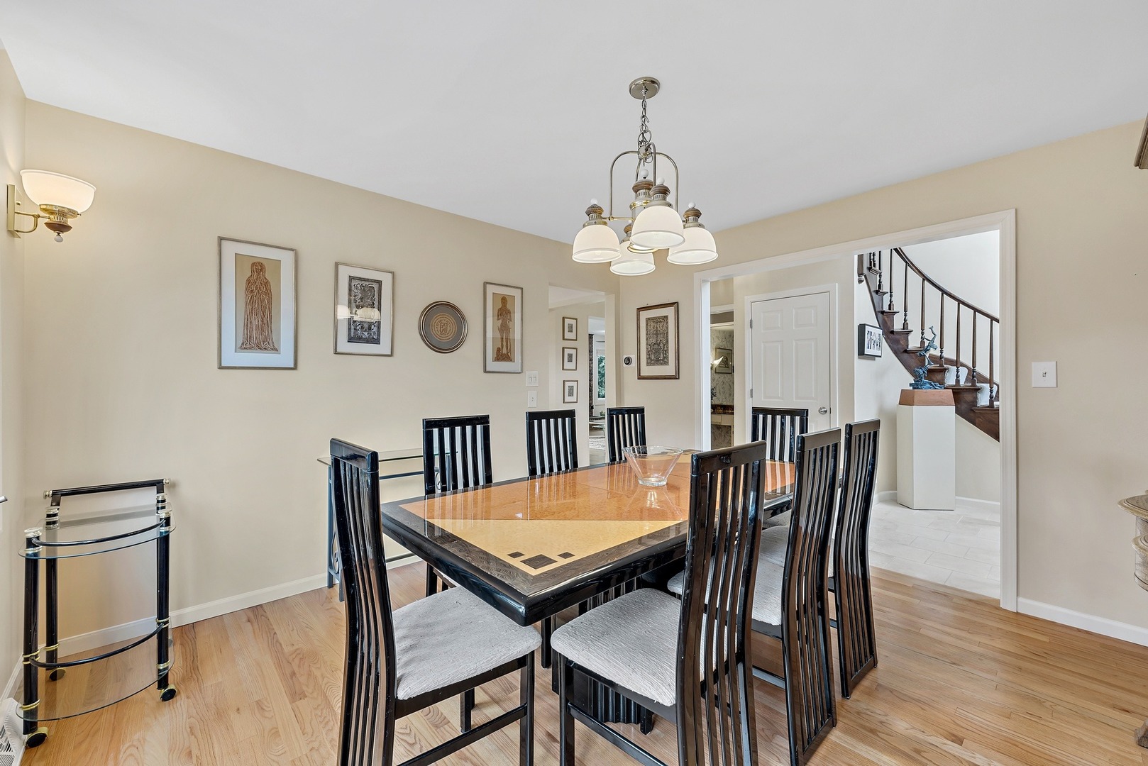 237 Voltz Road Northbrook, IL 60062 - Photo 7 of 40