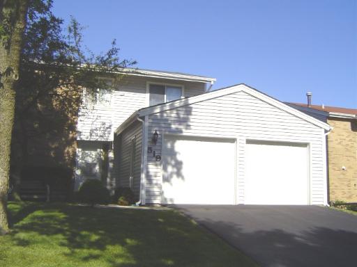519 Julie Road Bolingbrook, IL 60440 - Photo 1 of 1