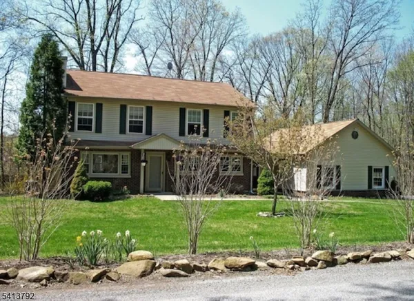 $4,000 | 5 Linabury Lane, Chester, NJ 07930