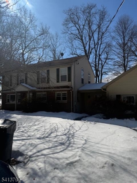 5 Linabury Lane Chester, NJ 07930 - Photo 2 of 10