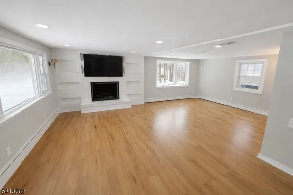 $4,000 | 5 Linabury Lane, Chester, NJ 07930