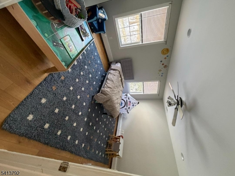 5 Linabury Lane Chester, NJ 07930 - Photo 5 of 10