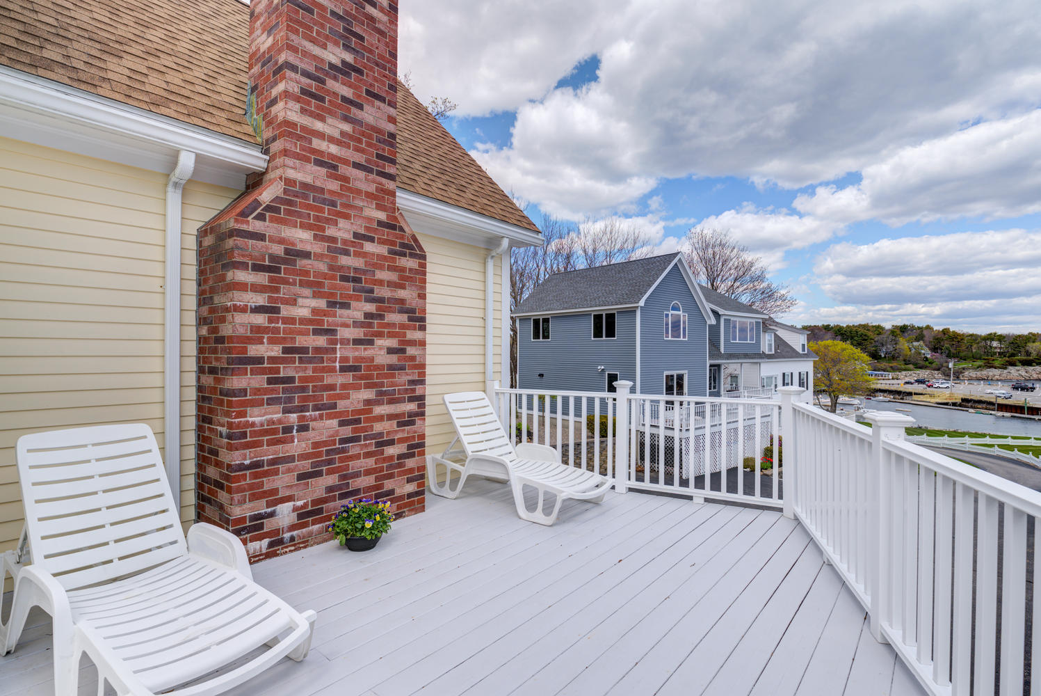 44 Riverside Lane, Unit 5 Ogunquit, ME 03907 - Photo 5 of 63 44 Riverside Ln Ogunquit ME-large-038-03