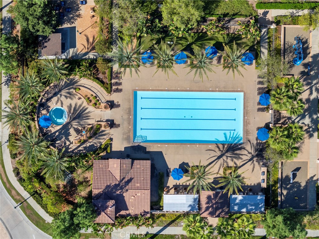 869 East Mountain Way, Unit D Azusa, CA 91702 - Photo 33 of 55 view of an outdoor sitting area