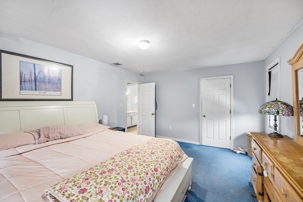 4 Hillside Drive Sutton, MA 01590 - Photo 14 of 23