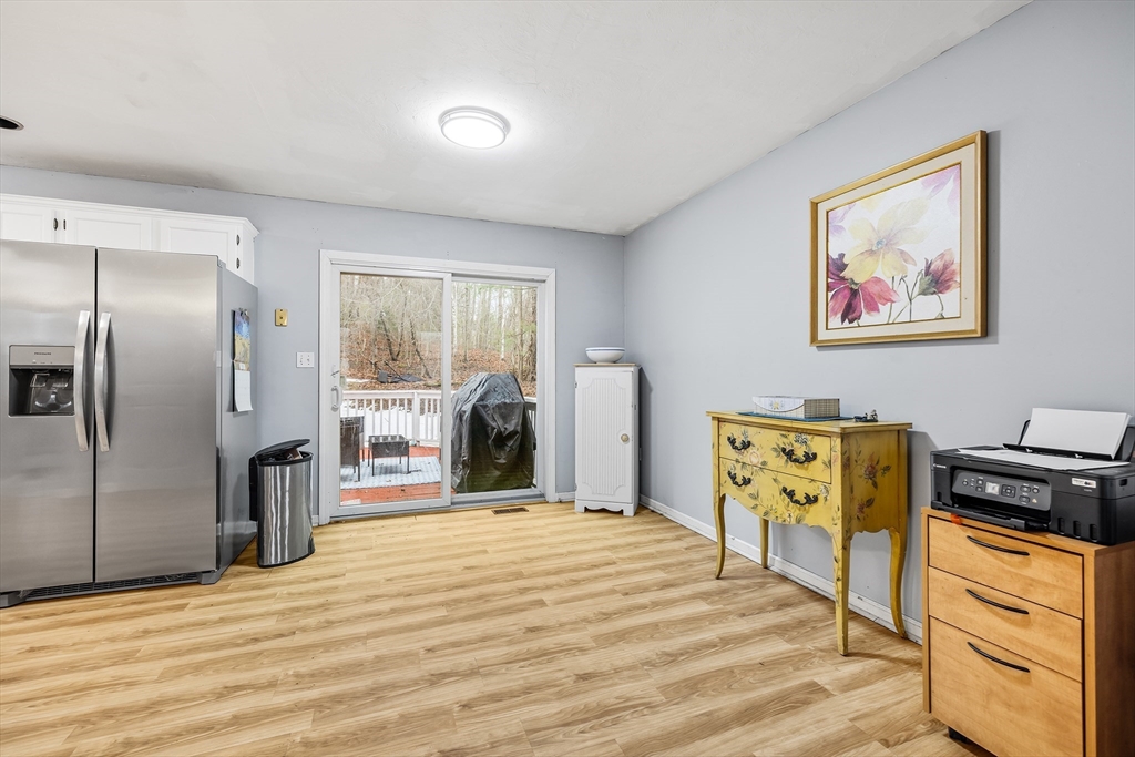 4 Hillside Drive Sutton, MA 01590 - Photo 5 of 23