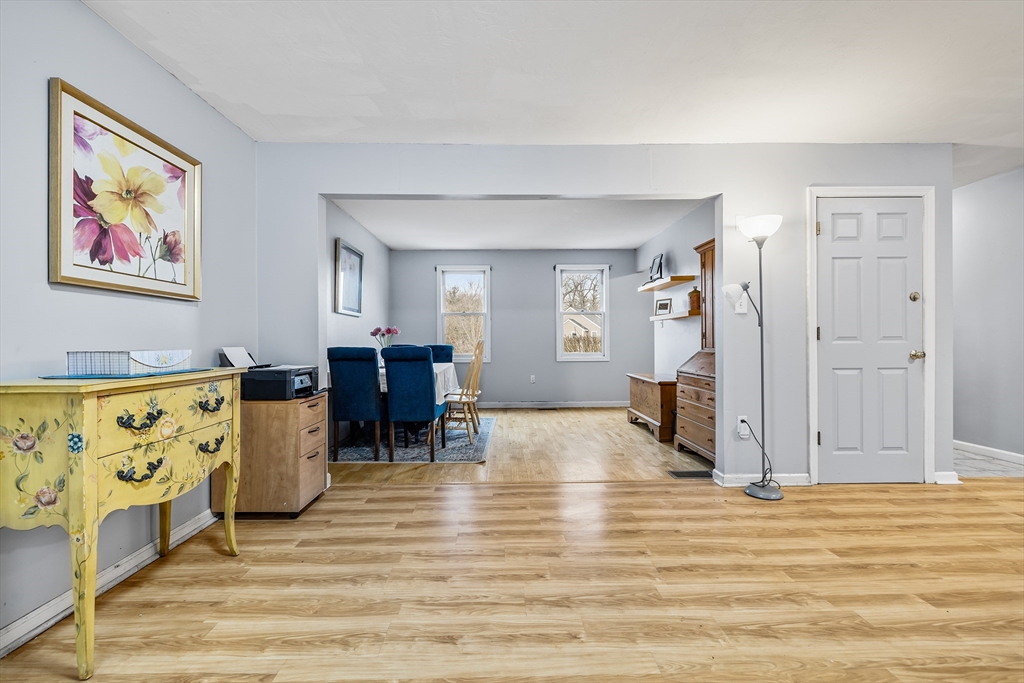 4 Hillside Drive Sutton, MA 01590 - Photo 6 of 23