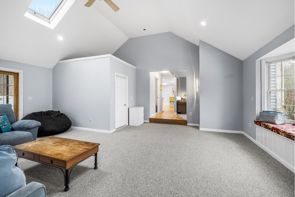 4 Hillside Drive Sutton, MA 01590 - Photo 10 of 23