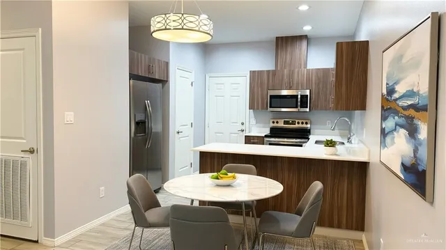 $995 | 1721 Harrison Street, Unit 4, Weslaco, TX 78599