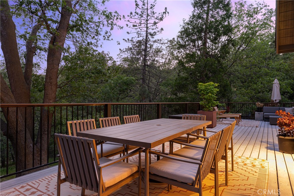28001 North Bay Road Lake Arrowhead, CA 92352 - Photo 19 of 46