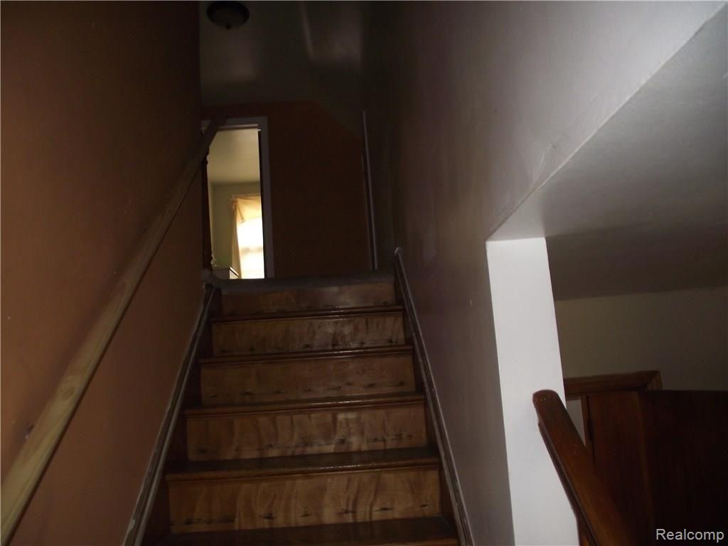 14256 Rutland Street Detroit, MI 48227 - Photo 20 of 27 STAIRS LEADING TO 2ND FLOOR