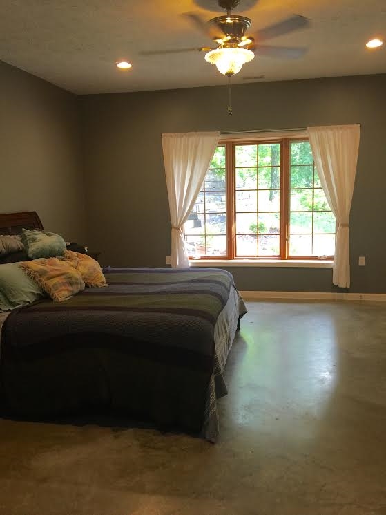 810 South Garrison Chapel Road Bloomington, IN 47403 - Photo 14 of 28 Gallery Image 14