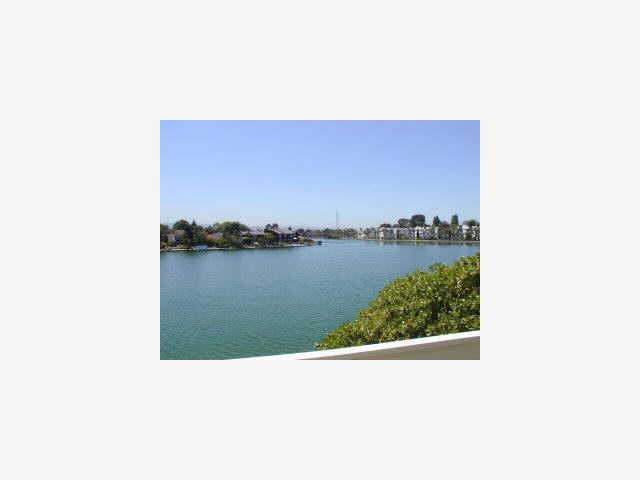 1020 Rudder Lane Foster City, CA 94404 - Photo 1 of 9 Gallery Image 1