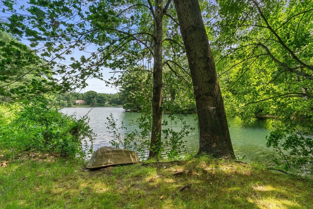 96 Ford Road Sudbury, MA 01776 - Photo 5 of 42