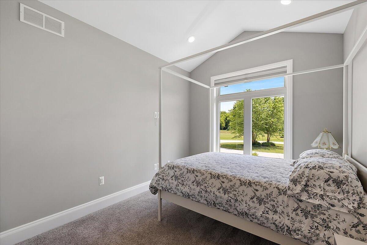 596 South Parker Road Ann Arbor, MI 48103 - Photo 38 of 80 082-596 S Parker-82