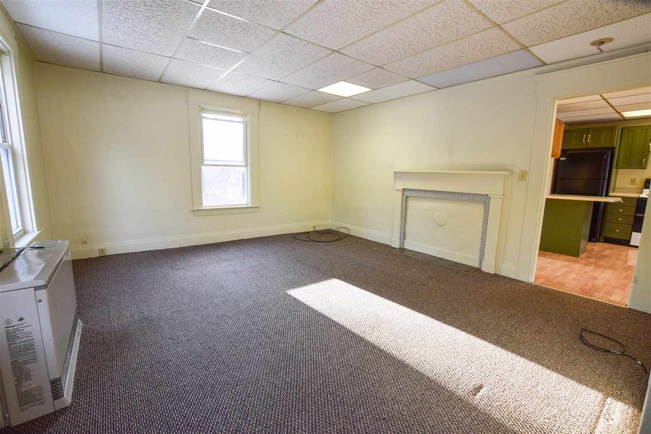 33 Roller Coaster Road Laconia, NH 03246 - Photo 8 of 27