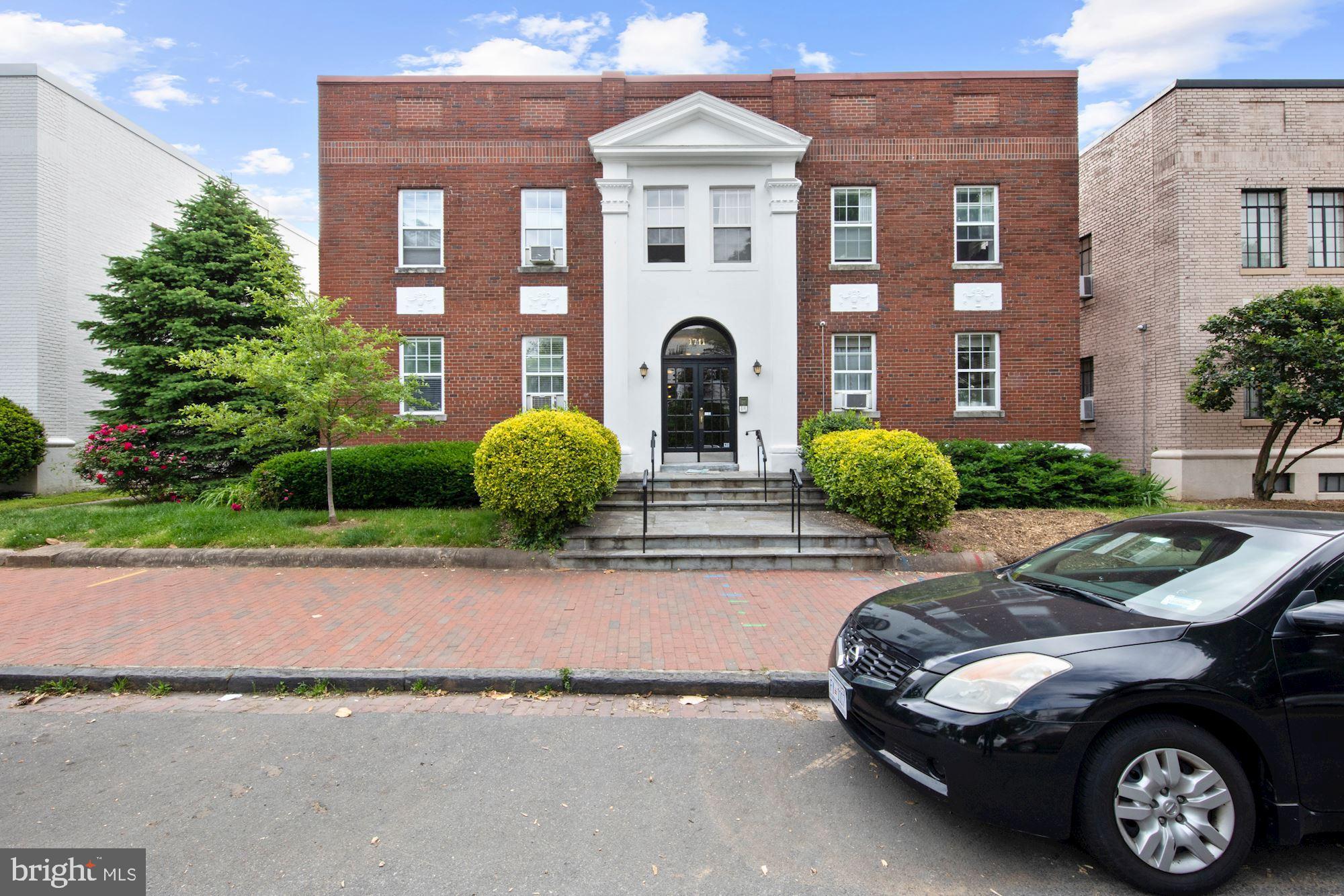 1711 35th Street Northwest, Unit 1 Washington, DC 20007 - Photo 18 of 18