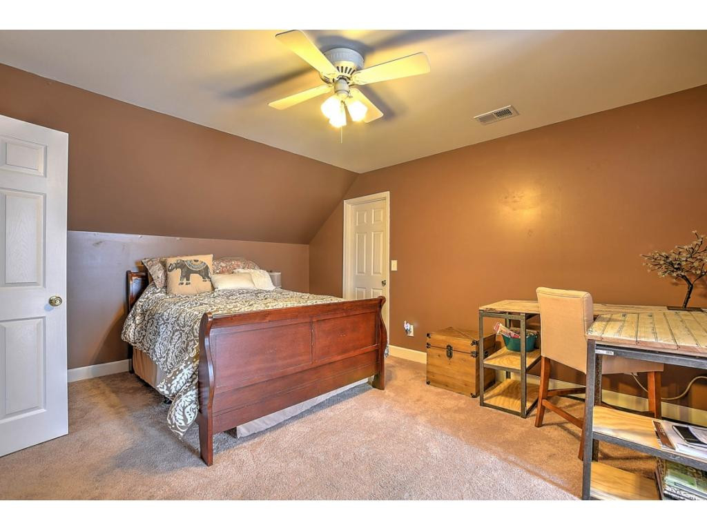 3405 Bailey Ranch Road Kingsport, TN 37660 - Photo 19 of 35 Photo 20