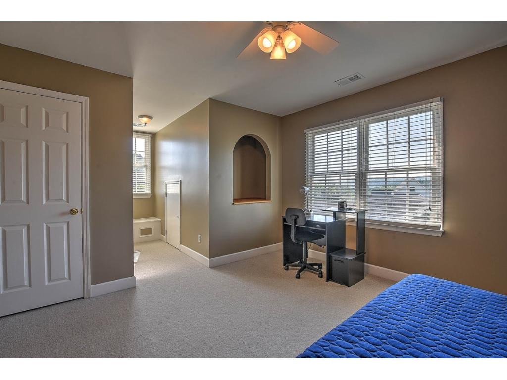 3405 Bailey Ranch Road Kingsport, TN 37660 - Photo 20 of 35 Photo 21