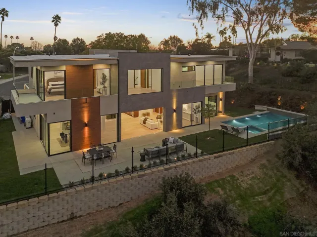$6,649,000 | 2448 Sagebrush Court, La Jolla, CA 92037
