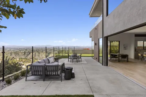 $6,649,000 | 2448 Sagebrush Court, La Jolla, CA 92037