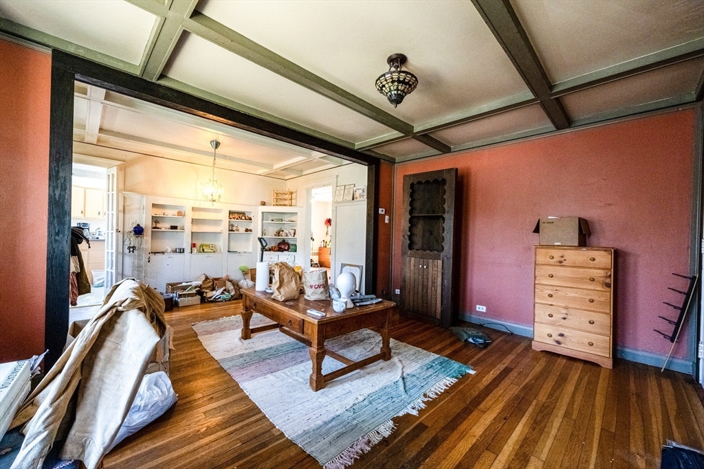 5 Ridgefield Road Wayland, MA 01778 - Photo 6 of 18 Gallery Image 6