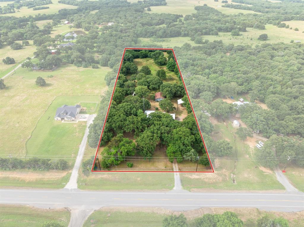 5994 Fm 1753 Denison, TX 75021 - Photo 3 of 34 a view of a garden