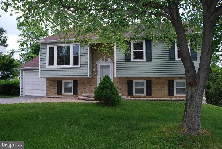 10433 Sweepstakes Road Damascus, MD 20872 - Photo 1 of 15 Exterior (Main)